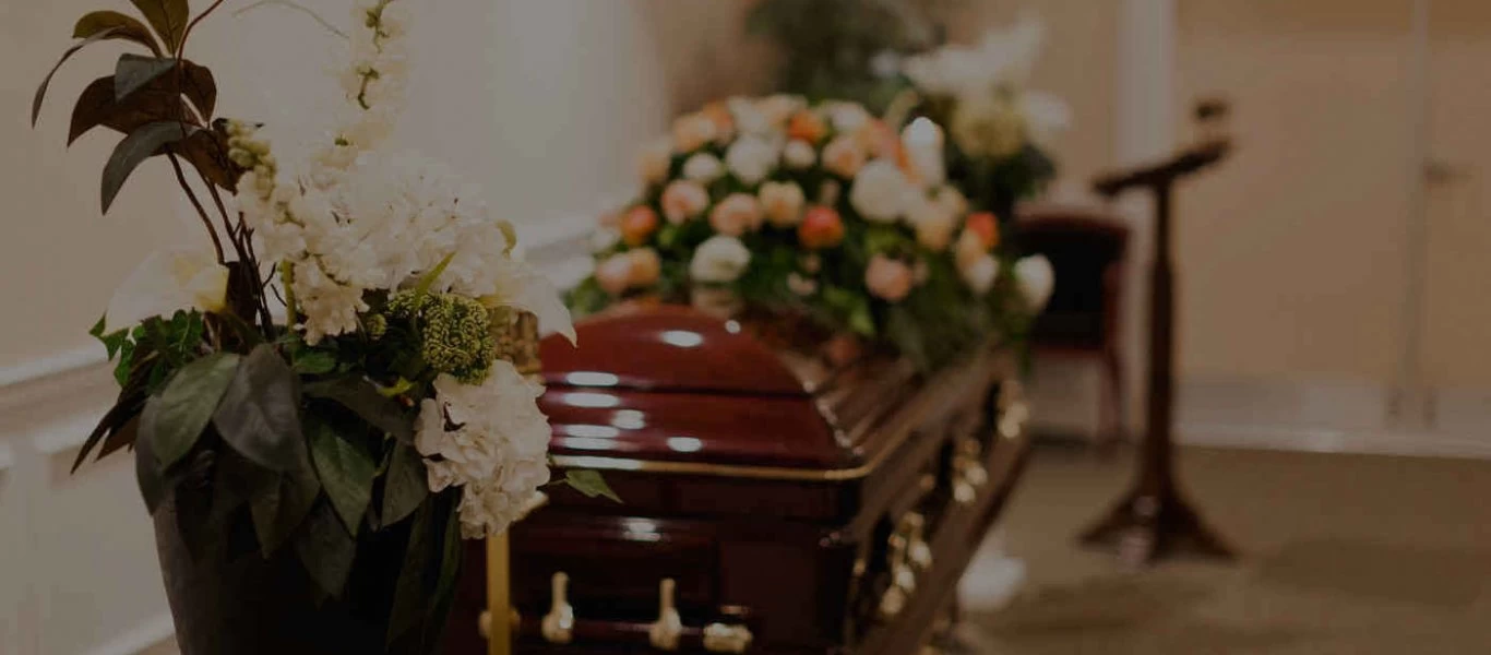 Ο κορωνοϊός αλλάζει μέχρι και τις... κηδείες - Θα γίνονται πλέον ψηφιακά